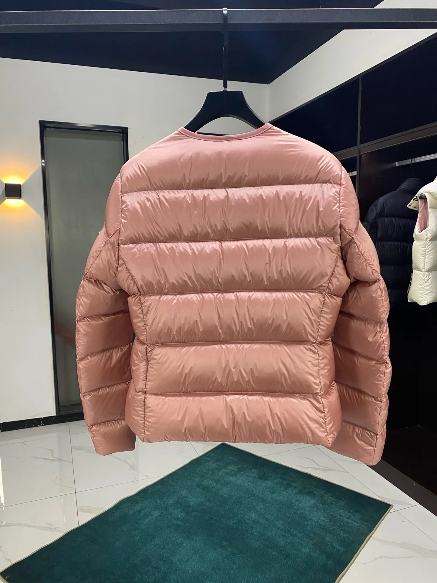 Chaqueta corta con cuello redondo para mujer, abrigo versátil, pequeño, fragante, estilo ligero y elegante, otoño e invierno, 2024