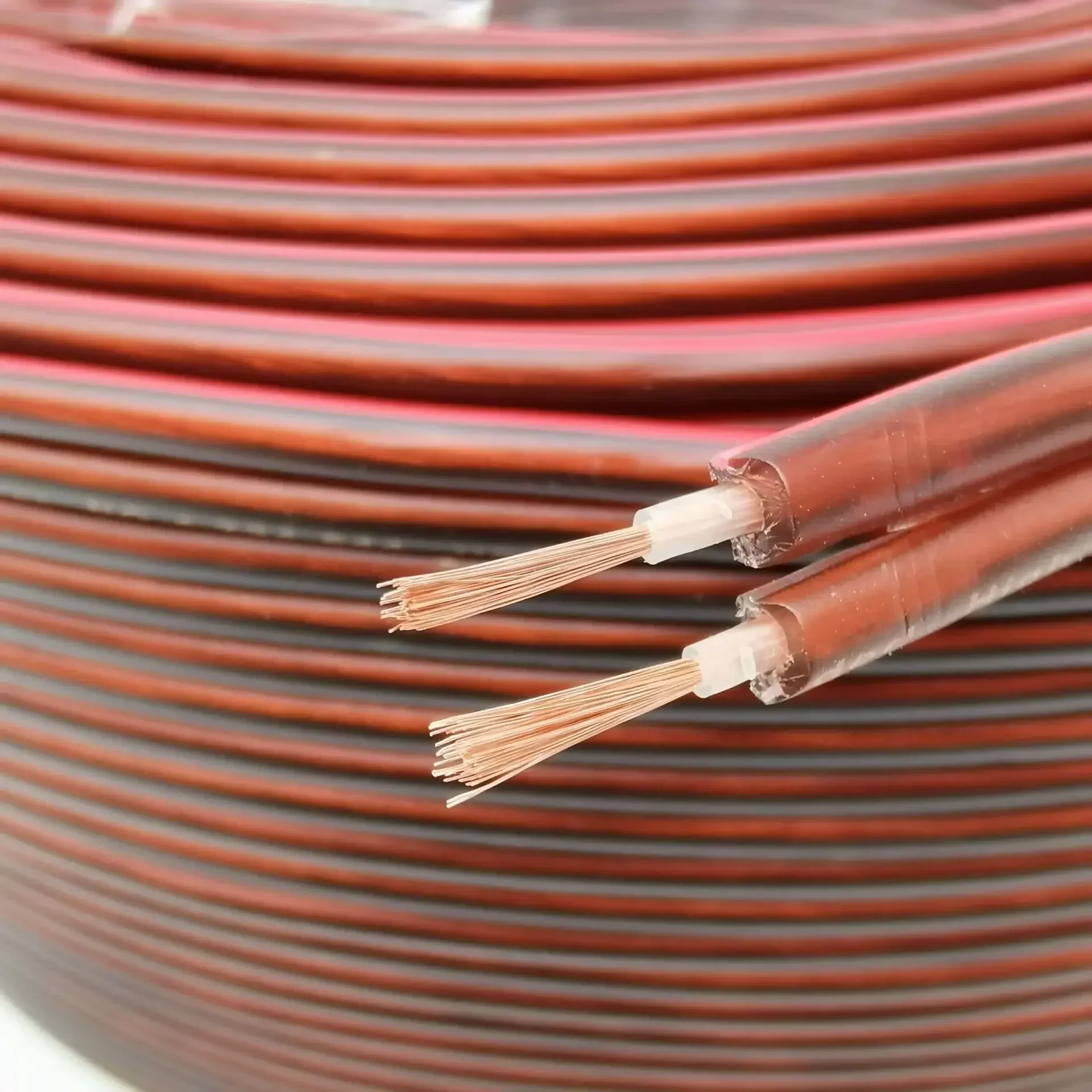 Surrounding Brown Audio Cable, Pure Copper Fever 200 Core Speaker Cable, High Elasticity Soft Leather Speaker Cable