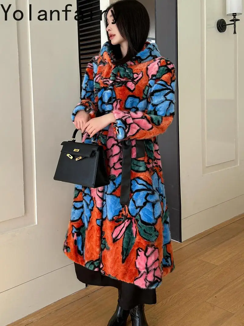 YOLANFAIRY Naturalny płaszcz z futra z kapturem damski zimowy płaszcz z prawdziwego futra norek dla kobiet modny luźny płaszcz z futra z nadrukiem długi płaszcz wierzchni