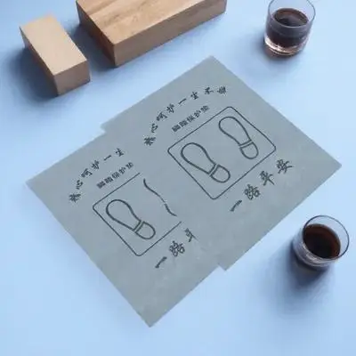 

20Pcs Vehicle Floor Mat Disposable Non-Woven Waterproof Universal Car Foot Mat for Interior Protection and Comfort