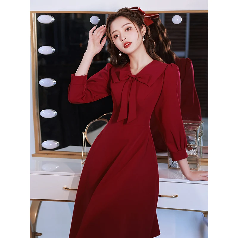 

Red Wedding Dress Yuania Sweet Style A-Line Skirt Long Sleeve Deep V-Neck Short Dress Suitable for Daily Wear And Parties
