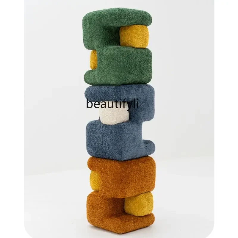 

Grab the horse stool, dress up, pedal and shoe change in the living room, personality