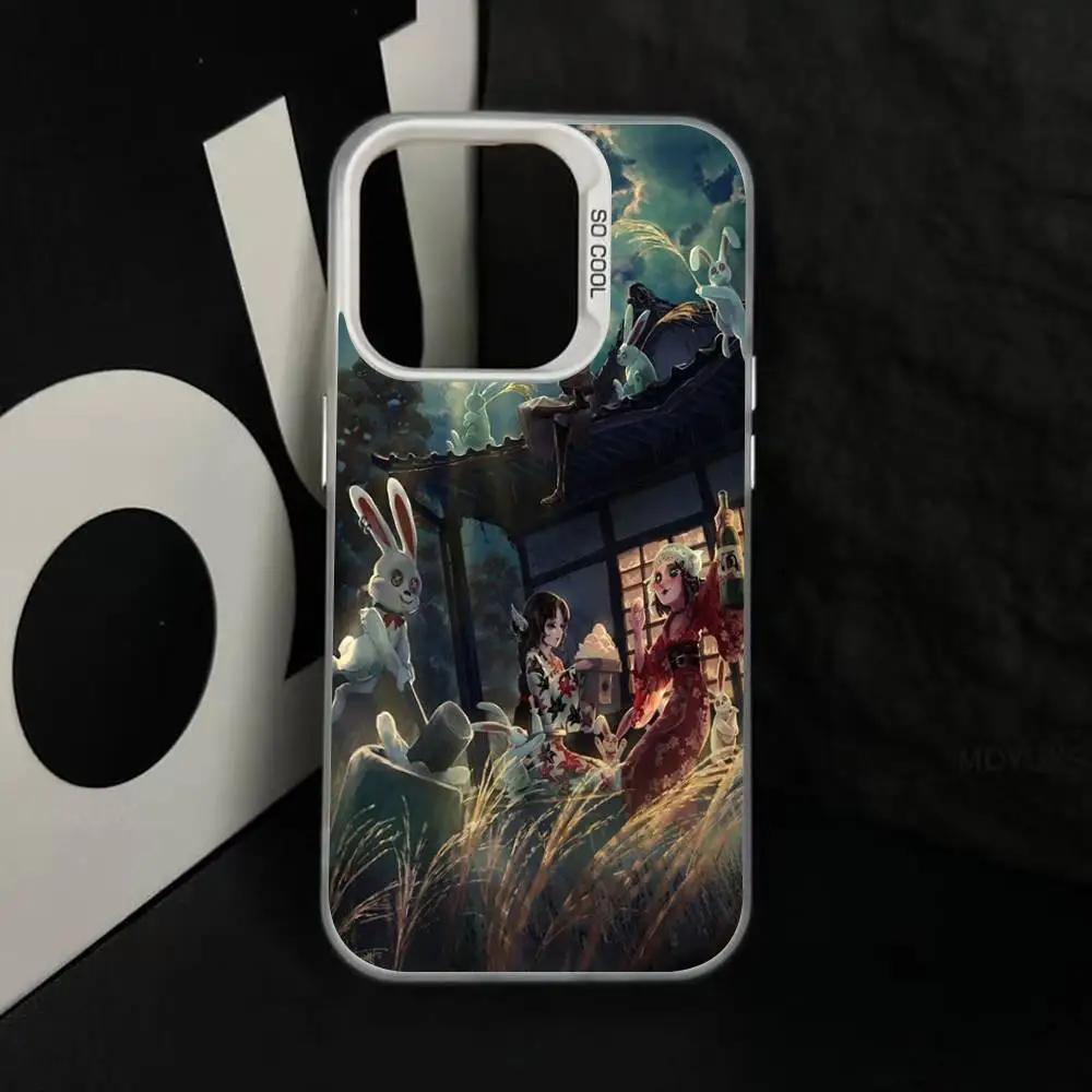 حافظة هاتف Identity V لهاتف آيفون 17 16 15 14 13 12 11 Pro Max Plus غطاء خلفي فضي مقاوم للصدمات