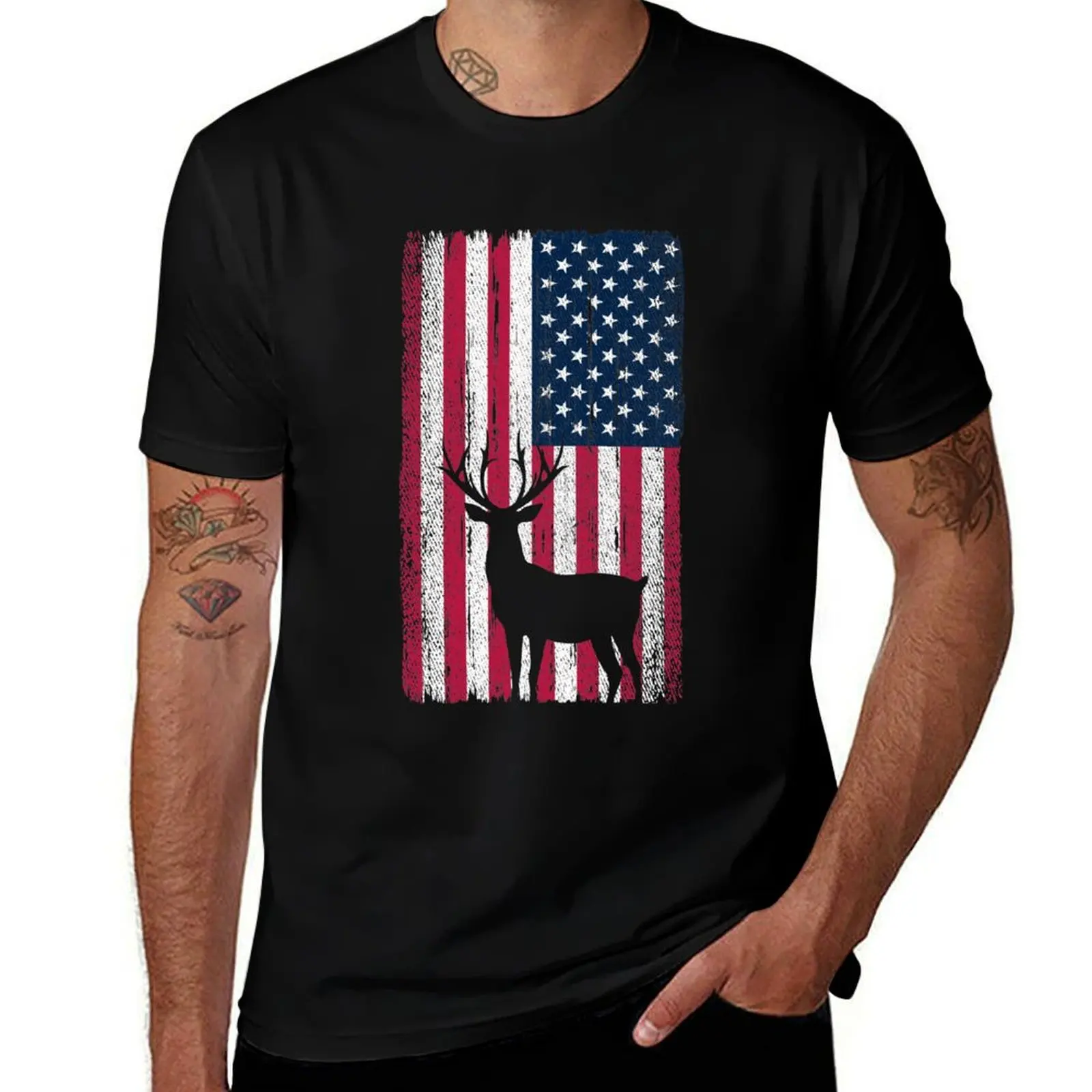 

Retro Deer Hunting American Flag T-Shirt blue lock Funny t-shirt oversized graphic tee street wear mens vintage t shirts