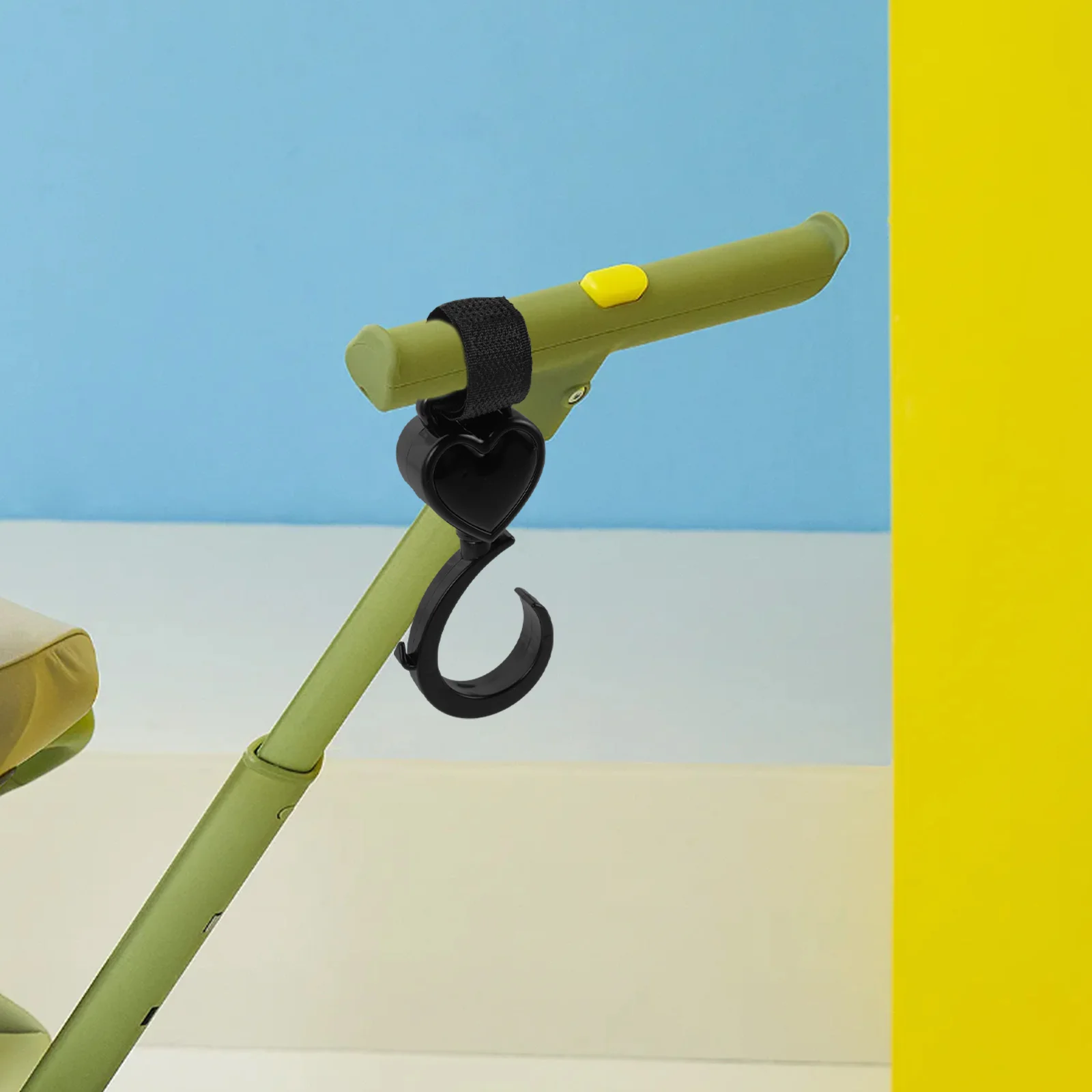 2 قطعة ملحقات منظم عربة الأطفال خطافات دوارة على شكل قلب لحقيبة حفاضات كرسي يدفع باليدين وحامل التسوق