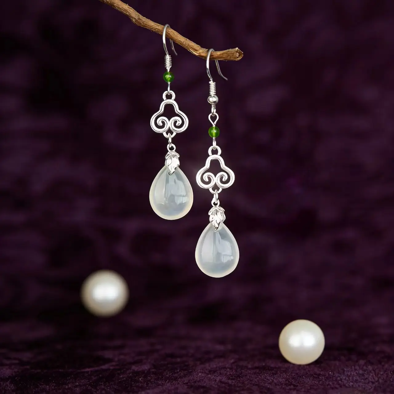 New Chinese-style small and exquisite qipao earrings, peace buckle tassel earrings for women, Tightening Curse, Chinese-style te