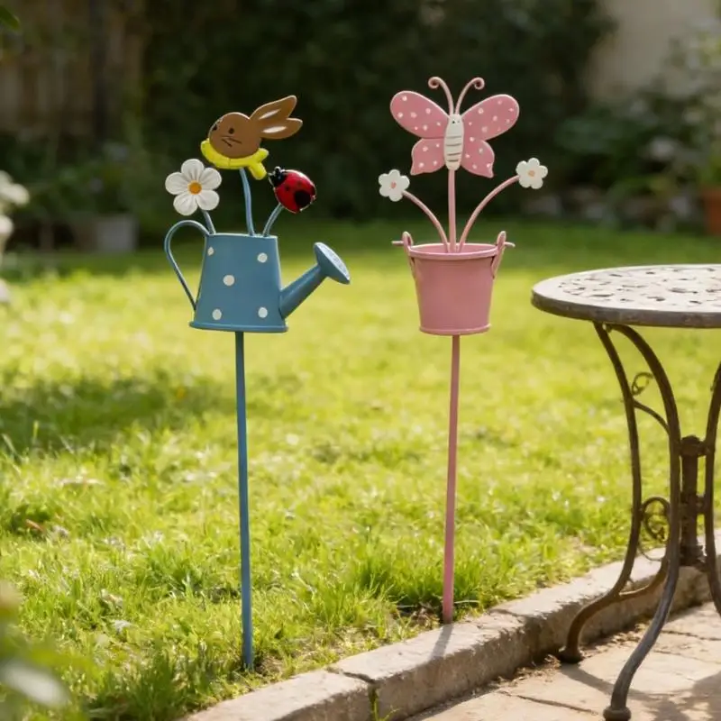   Weather Resistant Iron Flowers Stake Decorative Garden Stake Suitable For Outdoor Use In Gardens And Lawns
