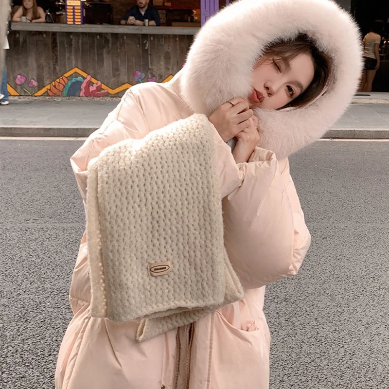 ピンクのフード付きロングパーカー女性韓国フェイクカラーパファージャケット冬のファッションダウンコートレディース暖かい綿パッド入りアウターウェア