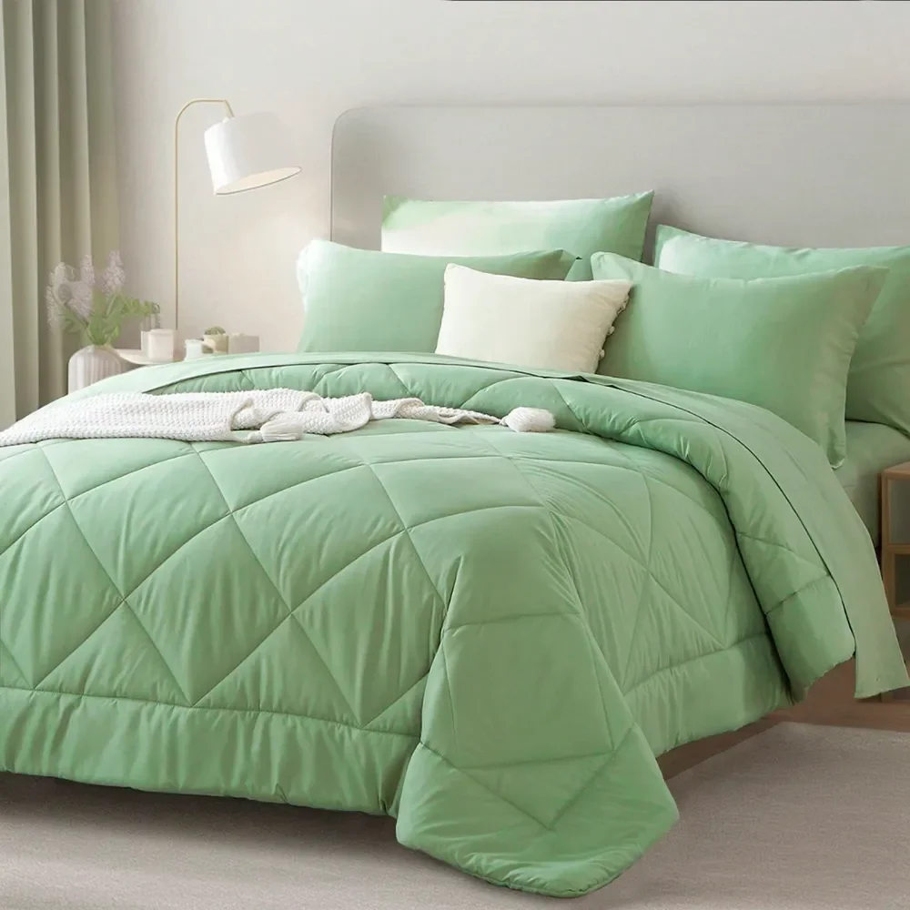 7 Piece Solid Color Bed Comforter Set Queen, Creative Geometric Pattern Design, Soft And Comfortable Summer Bedding Set.Bed In A