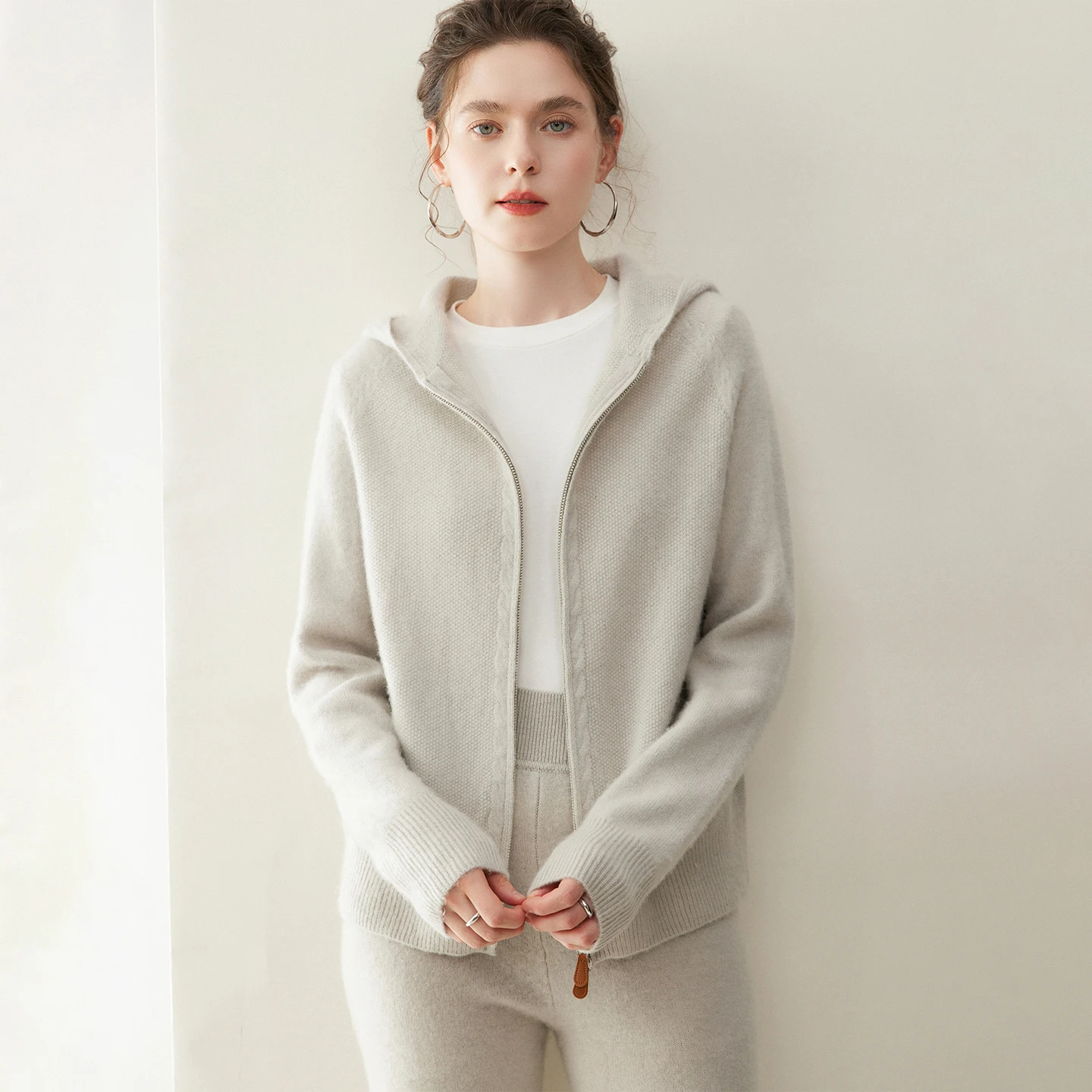 

New Graceful Women 100% Cashmere Sweater Stylish Autumn Winter Warm Woman Hooded Cashmere Cardigan Sweater Knitted Top Clothes