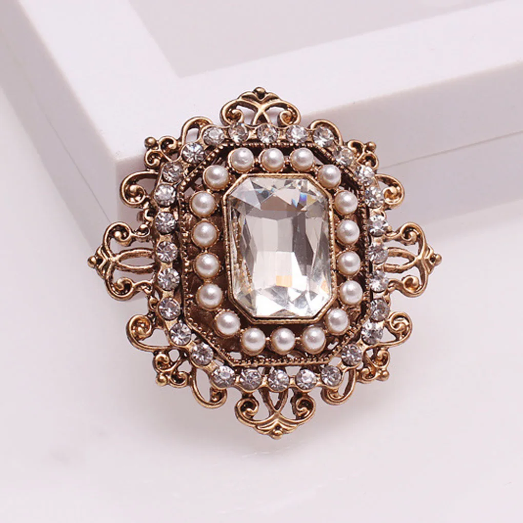 Women Square Brooch Pin Alloy Metal Breastpin Overcoat Suit Decorations Girls Jewelry Dating Present Jewelries