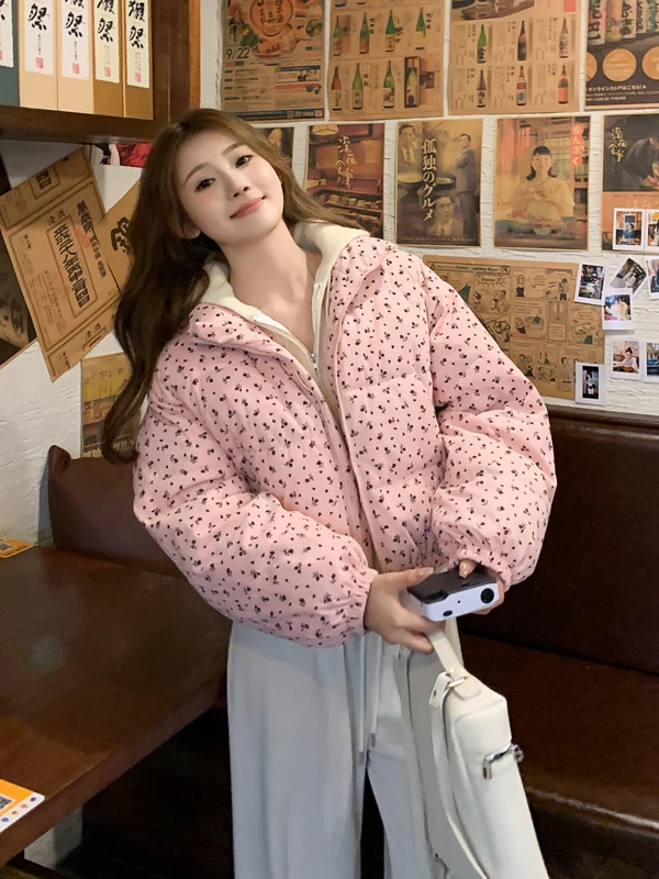 

Женская утепленная хлопковая куртка с цветочным принтом в корейском стиле, зимнее пальто на молнии, повседневная модная одежда для города