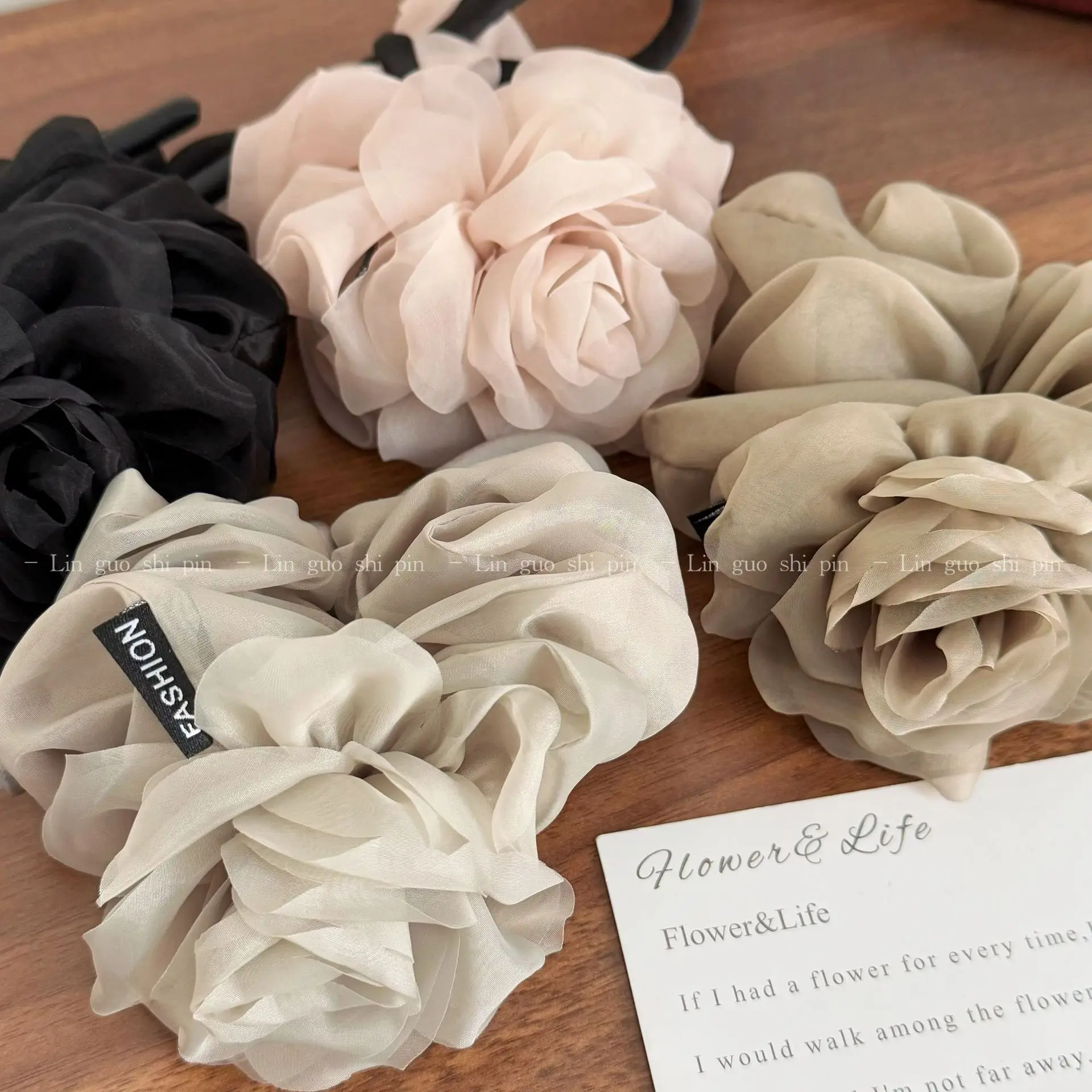 

Hot Selling 3D Rose Bow Hair Scrunchie Vintage Elegant Elastic Hair Tie for Women High Ponytail Bun Holder Chic Fairy
