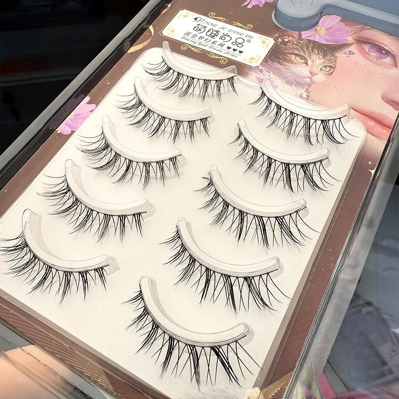 Ciglia di volpe Ciglia finte con angoli esterni estesi Strisce di ciglia Terrier nere Ciglia finte finte Ciglia Manga