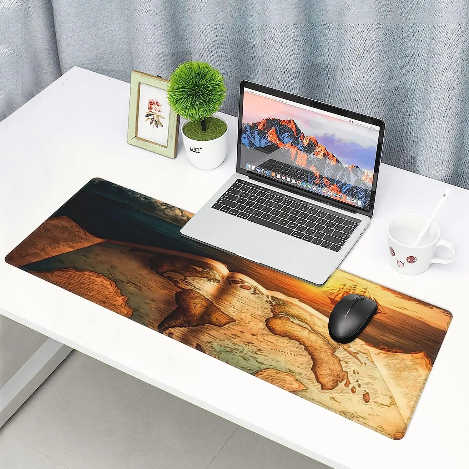 World Map Mouse Pad Large XL Gaming Mouse Pad Desk Pad 31.5x11.8 inch Long ComputerNon-Slip Base for Home Office Work