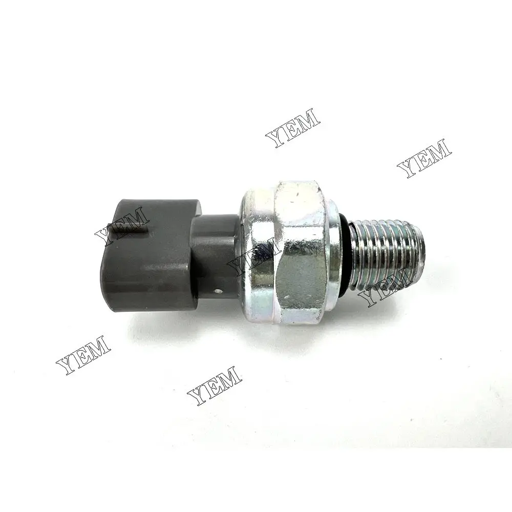 

4HK1 Oil Pressure Sensor For Isuzu Machinery Engine.
