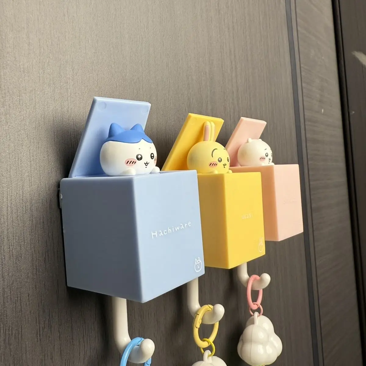 

Cute Chiikawa Retractable Hook exquisite suit Usagi Hachiware Cartoon Adhesive Hook Kawaii Wall Hanger for Home Decoration Use