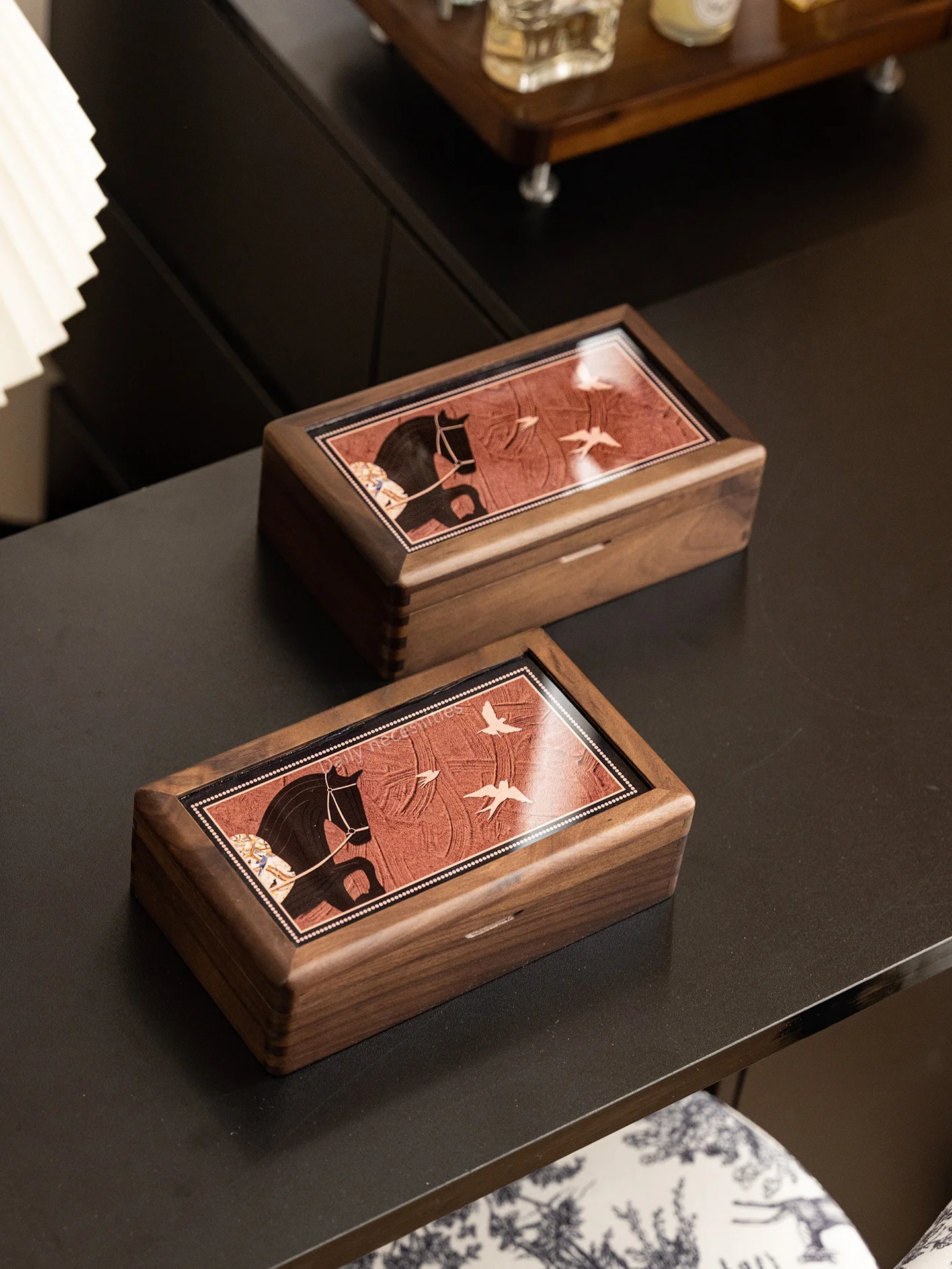 

Large Capaci Wood Storage Box for Storing Gold Bars Handmade Crted Multi-Functional Flip Cover Sle Jewelry Box