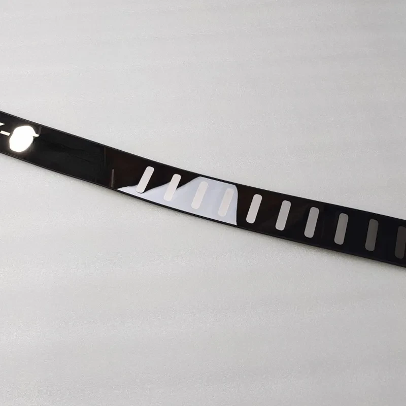 Ultrathin Stainless Steel Rear Bumper Protector Sill Trunk Tread Plate Trim For Nissan X-Trail X Trail T32 2014- 2021