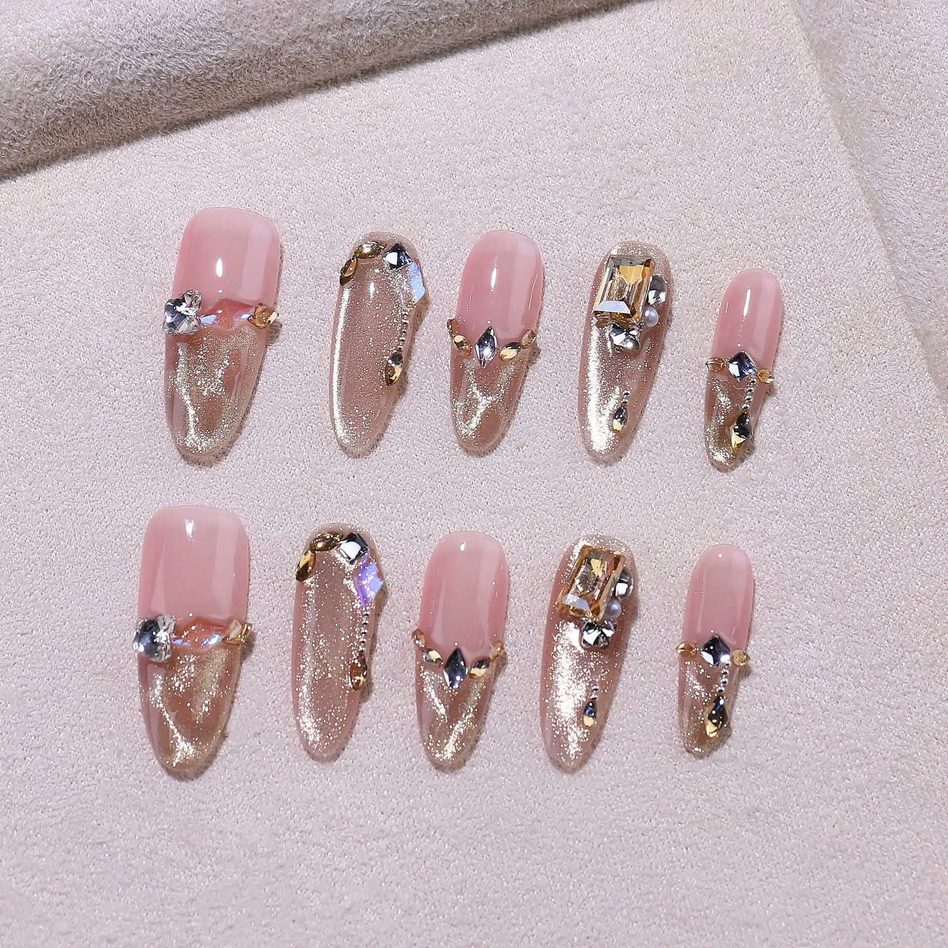 

10Pcs Handmade Wearing Nail High-end Champagne Diamond Light Luxury Full Cover Fake Nail Cat Eyes Pearl Wearable Press on Nail