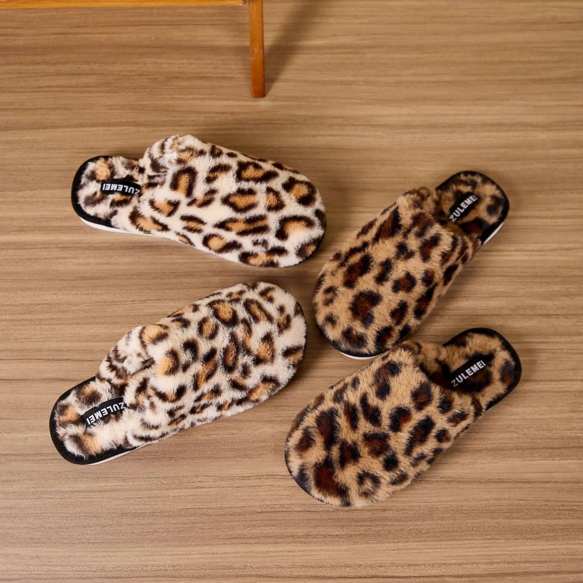 

Leopard Fluffy Women's Slippers Home Winter Plush Luxury Designer Woman Shoes Flat Trend Indoor Casual Fuzzy Fur Slides Elegant