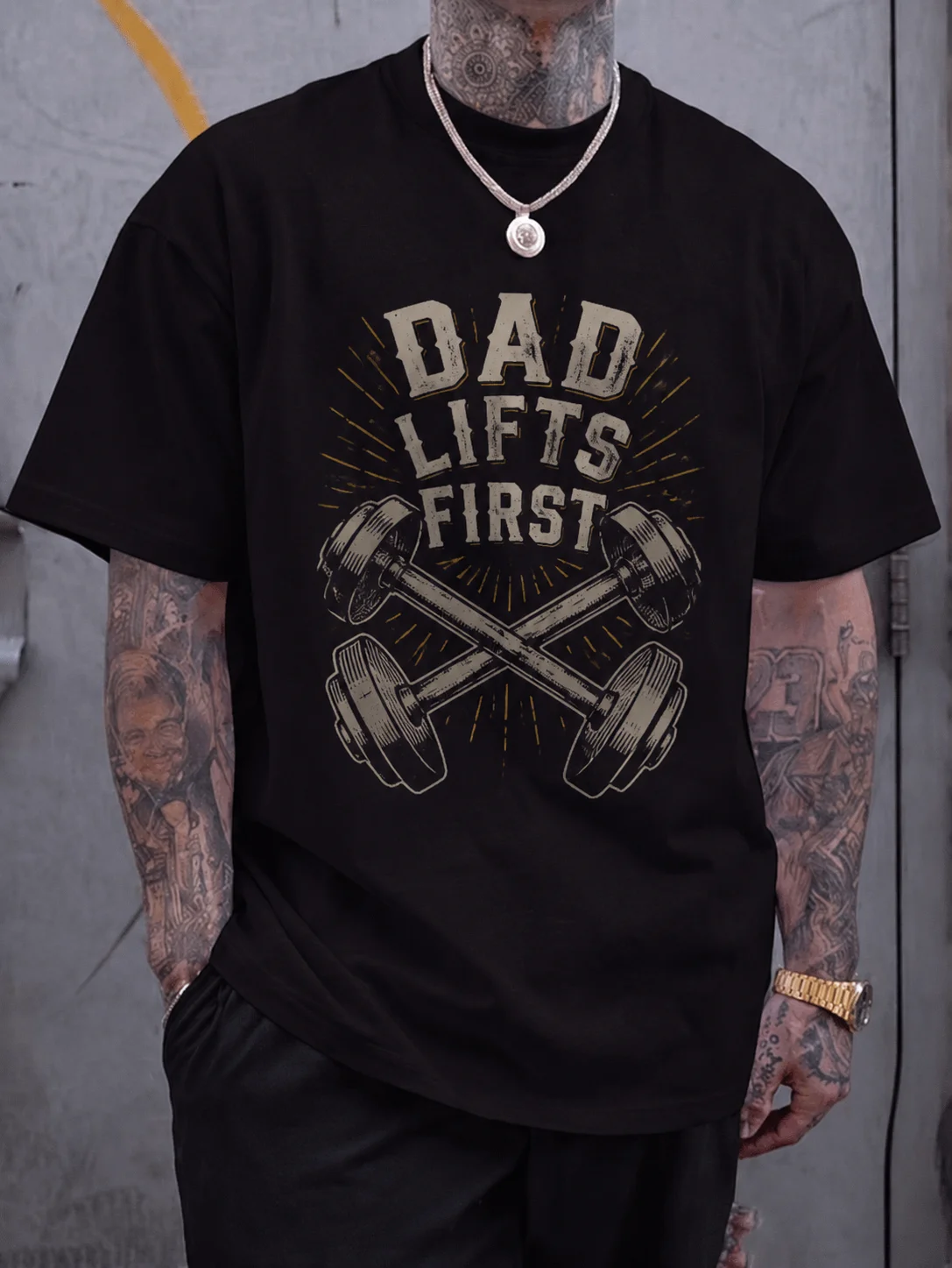 

Men Graphic t Shirt Short Sleeve Classic Fit Dad Lifts First Vintage Weightlifting Print Gym Streetwear Casual Outdoor Wear