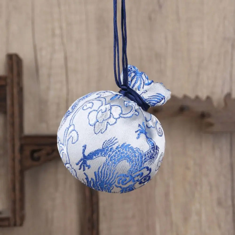 

Мешочек для украшений в этническом стиле с узором дракона, для Фестиваля лодок-драконов, маленький, из парчи