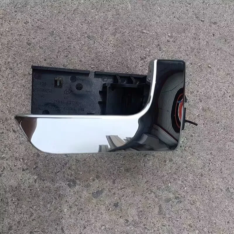 Auto parts High quality 1 pcs left or right Door Inner Handle Interior Handle For SAIC MAXUS V80