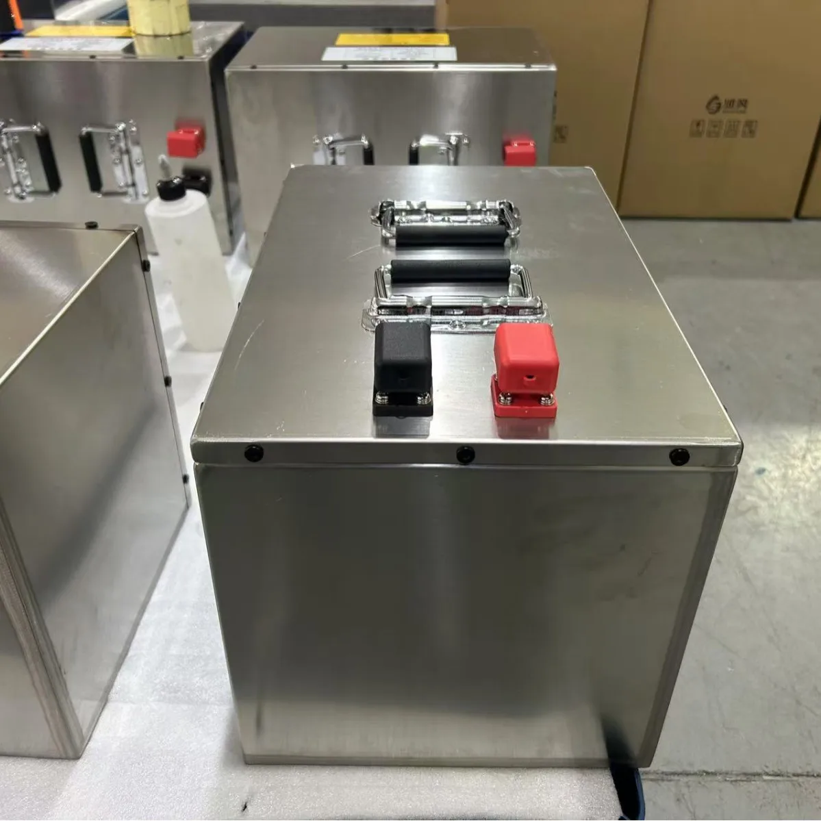 Solar Street Light Monitoring Lithium Iron Phosphate Battery 12.8V400AH Stainless Steel Shell Photovoltaic Energy Storage