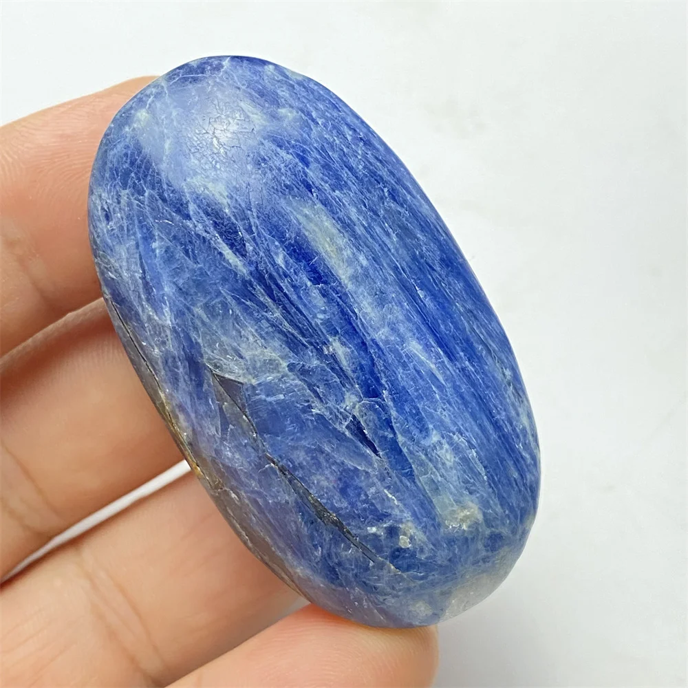 Natural High-quality Blue Crystal Stone Palm Hand Polished Meditation Spiritual Home Decoration Ornaments