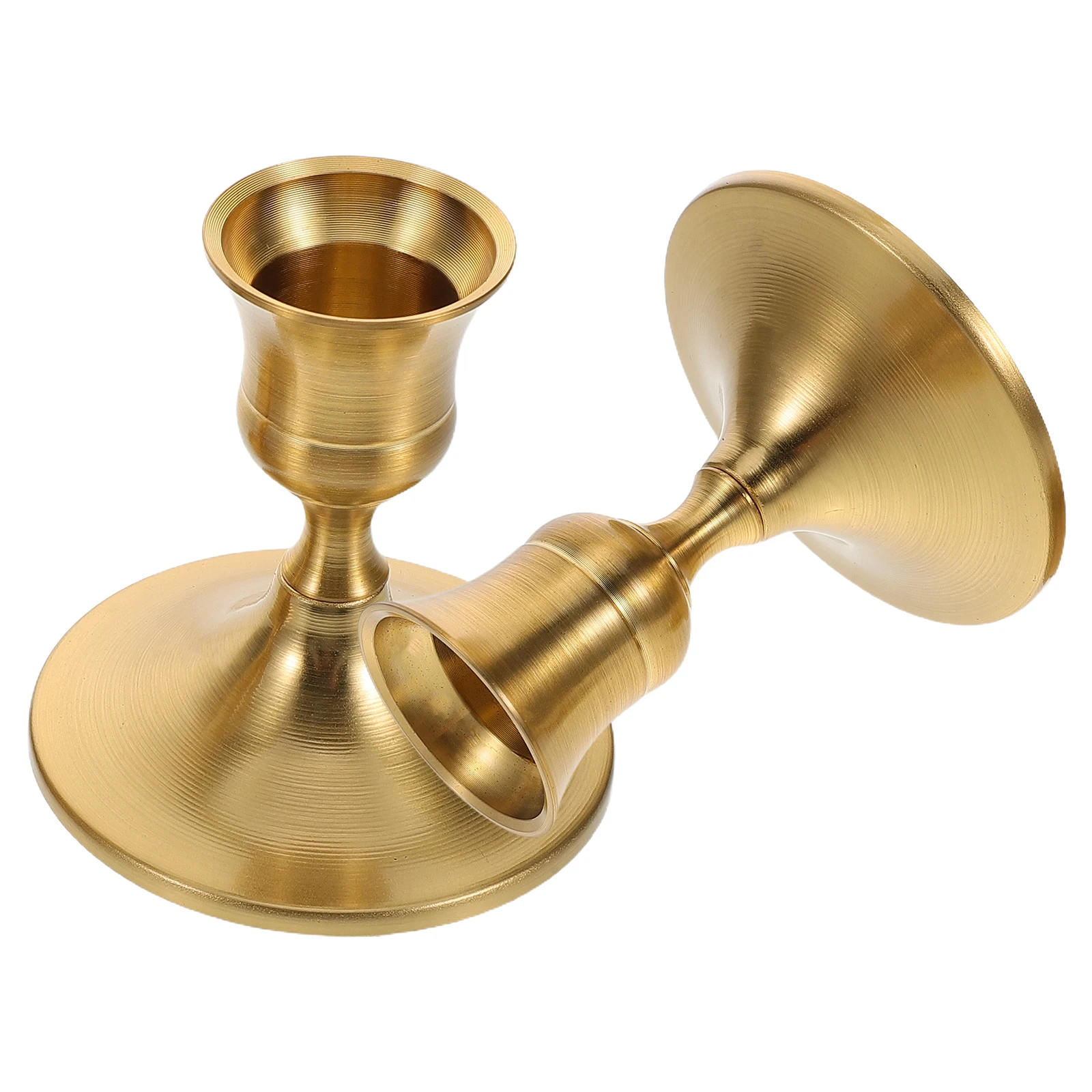 

2pcs Holders Brass Taper Sticks Elegant European Vintage Dinner Centerpiece Decor Material Craftsmanship Wedding