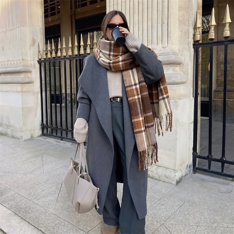Luxury Plaid Scarf Winter Warm Cashmere Women Long Pashmina Foulard Female Scarves Lady Tassel Shawl Wraps 2026 Design New