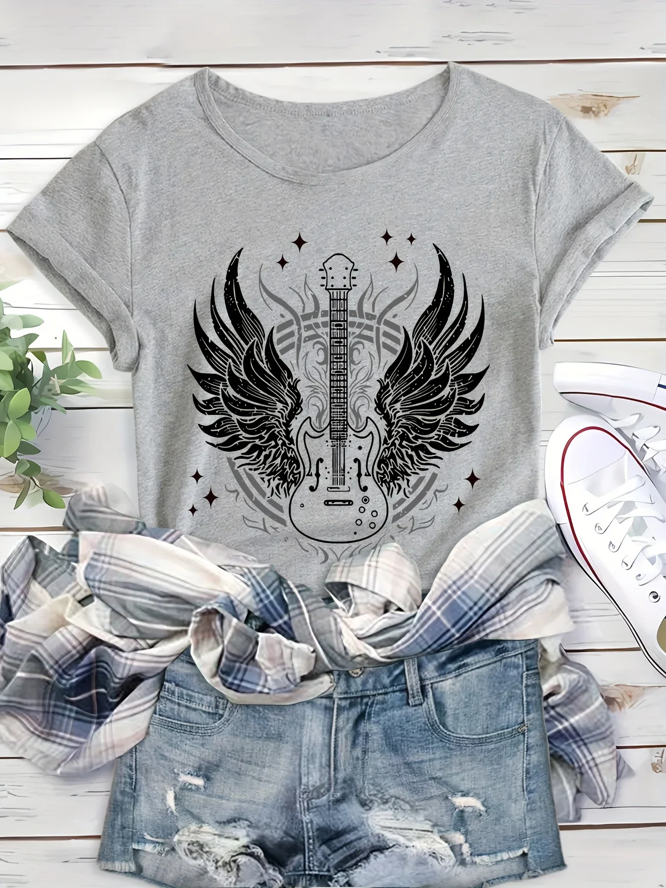 Guitar Wings  Print Sports T-Shirt Round Neck Short Sleeve Workout Shirts Sportswear for Women Harajuku Goth Tops