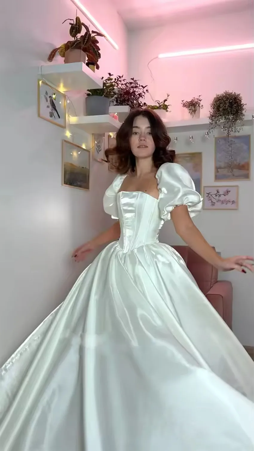 Customized Puff Sleeves A-Line Prom Dress 2026 White Satin Sweetheart Princess Graduation Party Dress Long Formal Evening dress