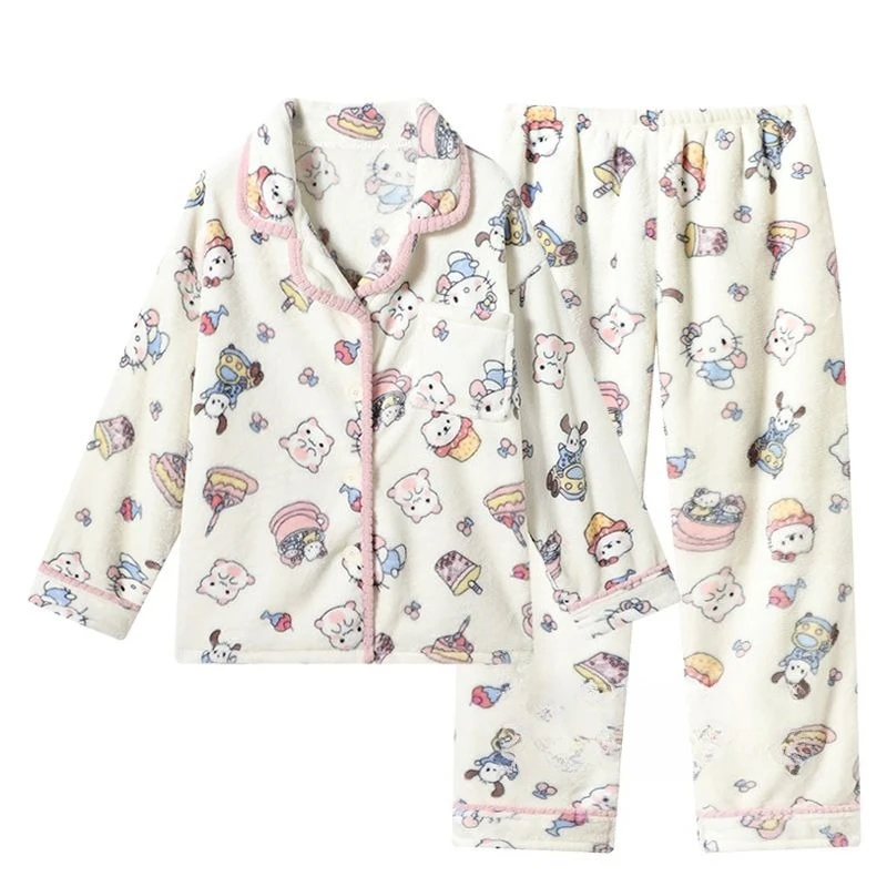 ชุดนอนฤดูหนาวที่เรียบง่ายและทันสมัยสำหรับเด็กผู้หญิง น่ารัก ลายเฮลโลคิตตี้ ผ้ากำมะหยี่คอรัล ผ้าฟลานเนลหนา ใส่สบายและอบอุ่น เหมาะสำหรับใส่ที่บ้าน