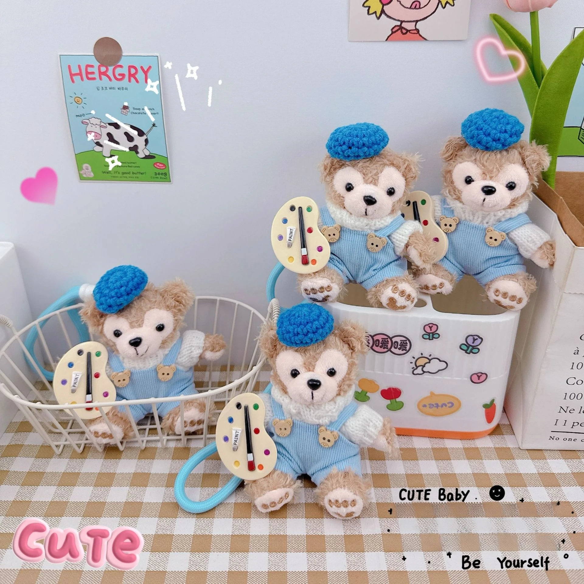 Miniso 画家ダッフィーシオングシャオ車のキーホルダーペンダントクリエイティブぬいぐるみシャーリーメイダッフィーシオング通学小さな吊り飾り