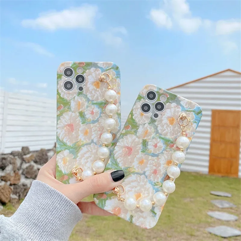 Flower Phone Case with Chain for Iphone14Promax  13/12/11 Phone Case Xr Female Models Iphone 11 Case