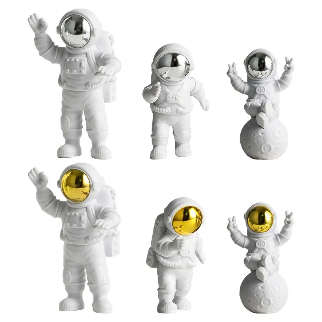 Resin Astronaut Spaceman Statue Ornament Desktop Figurine Decor