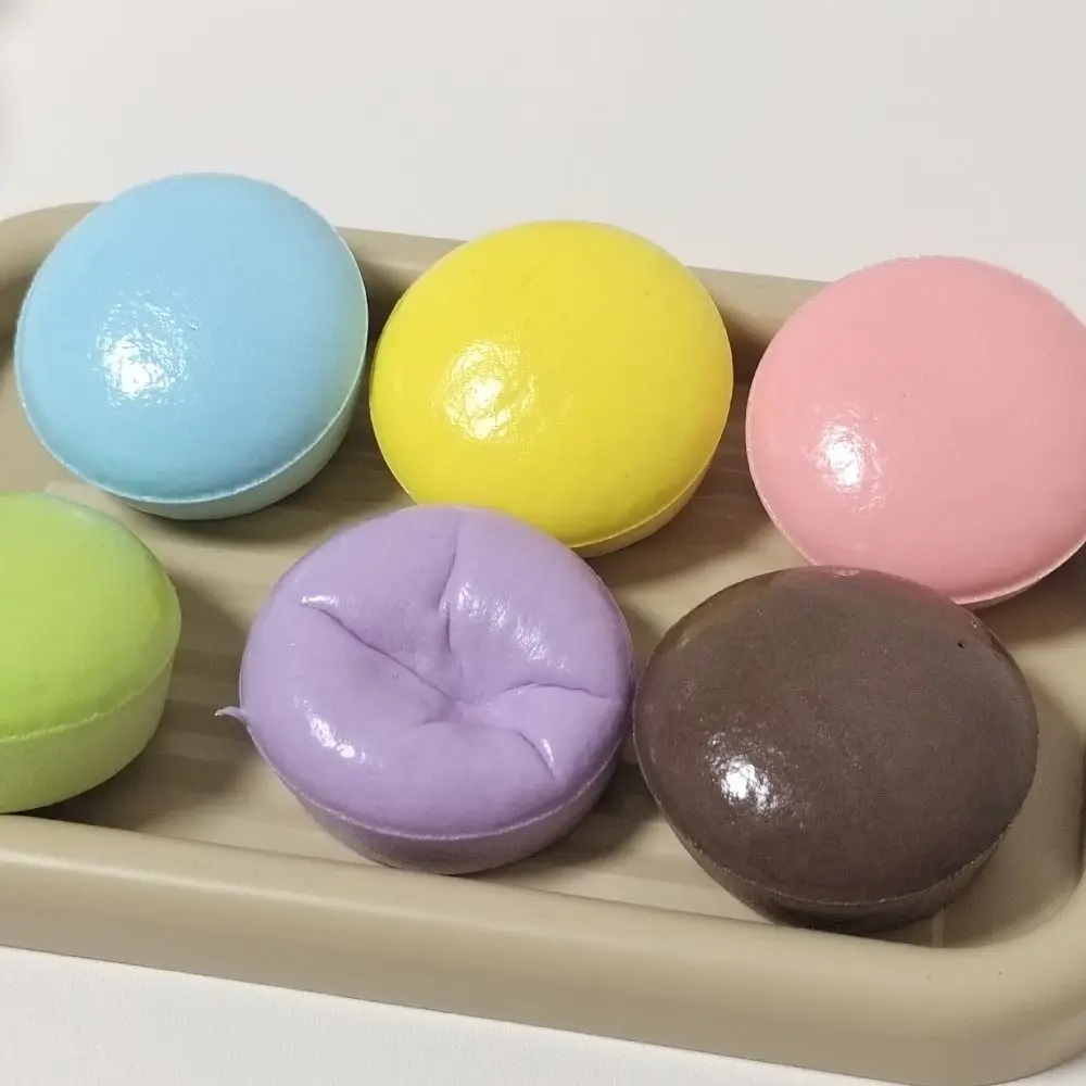 Jouets à presser en forme de gâteau à la mode, poupée de décompression à rebond lent, libération du Stress, peluche mignonne, jouet d'anxiété