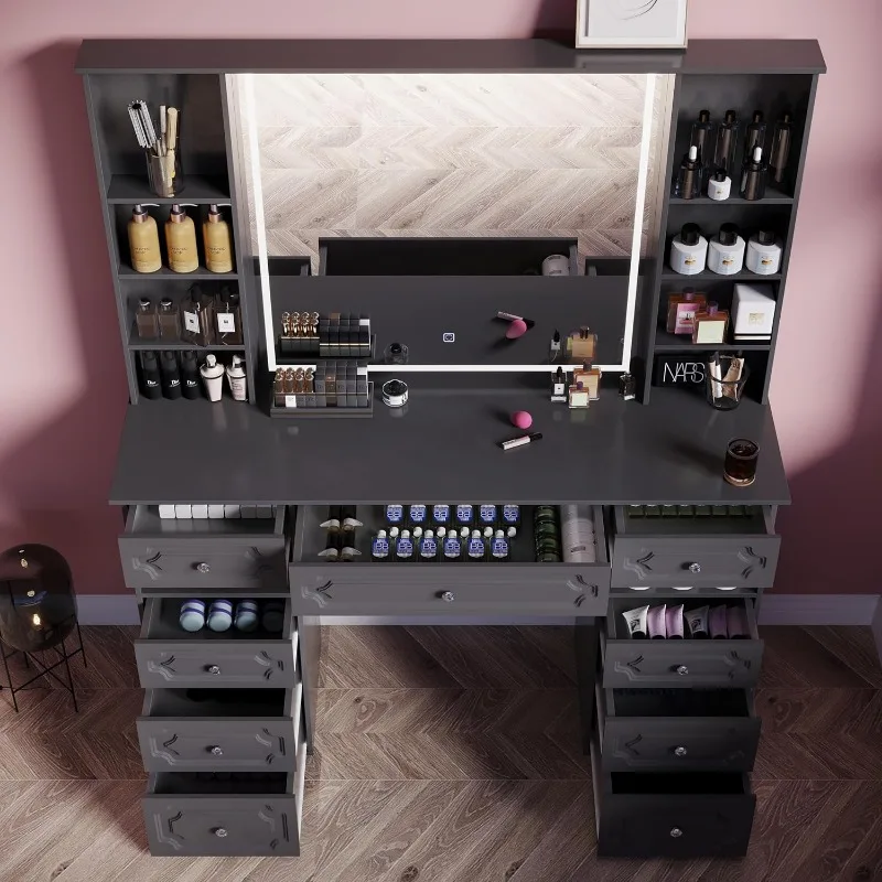 Makeup Vanity with 30