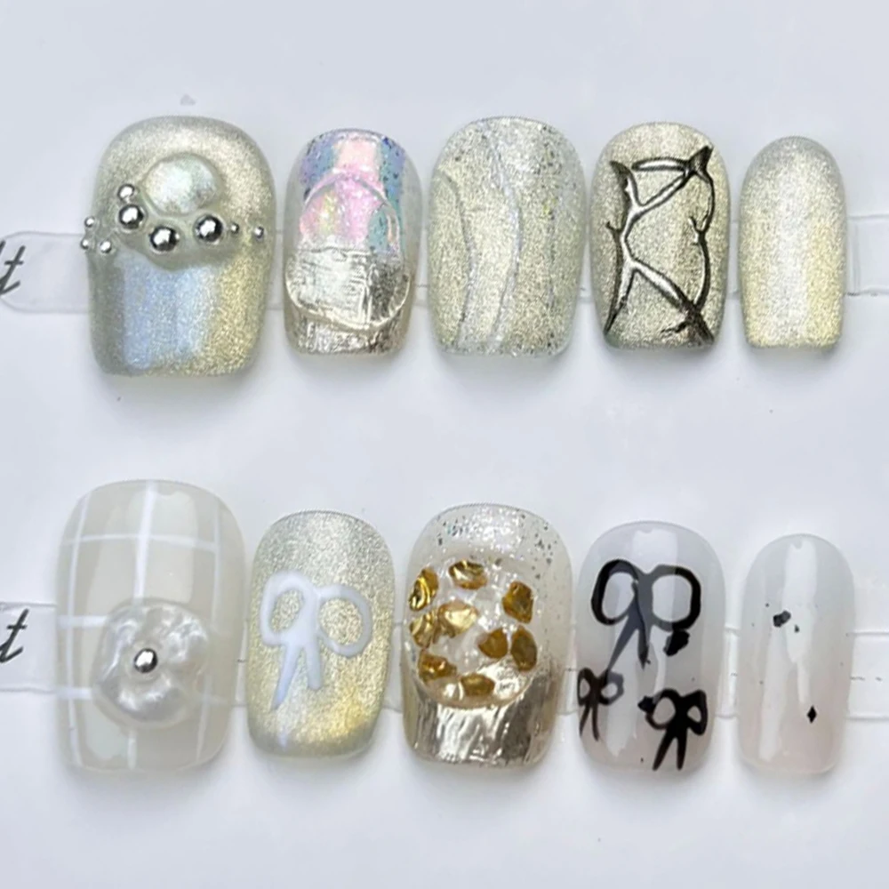 Unghie finte di alta qualità, dolci e fresche, rimovibili, con copertura completa, fiori di perle 3D, sfera in acciaio, design bowknot, unghie finte rotonde quadrate corte