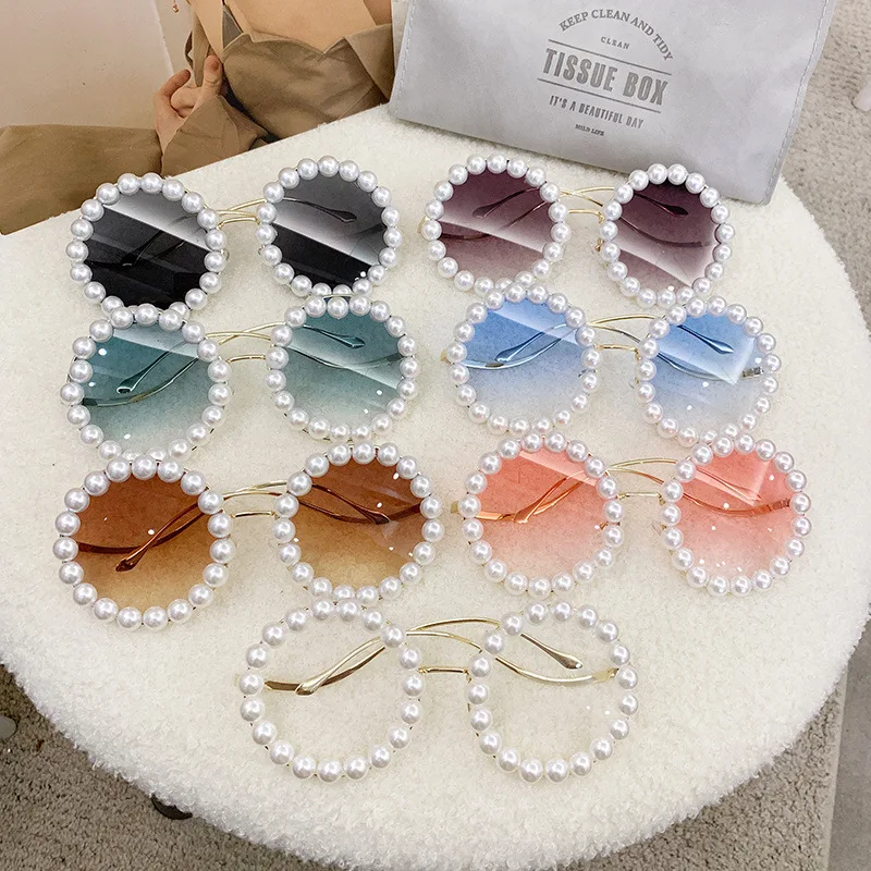 Luxury Pearl Sunglasses 2025 New Fashion Metal Frame Round Sun glasses Brand Designer Sunglasses