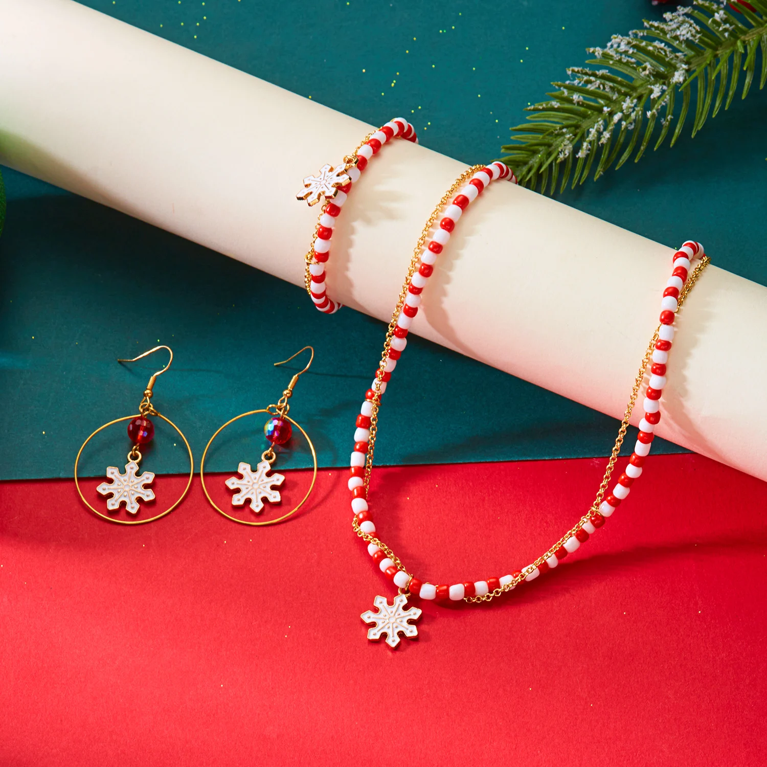 

Alluring Christmas Presents for Women Elegant Rice Bead Snowflake Santa Necklace Jewelry Sets Perfect as Party Accessories