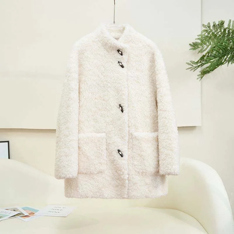Winter New Cow Horn Button Lamb Fur Grass Coat 2026 Women's Medium Long Korean Edition Sheep Cutting Velvet Coat Fur Integration