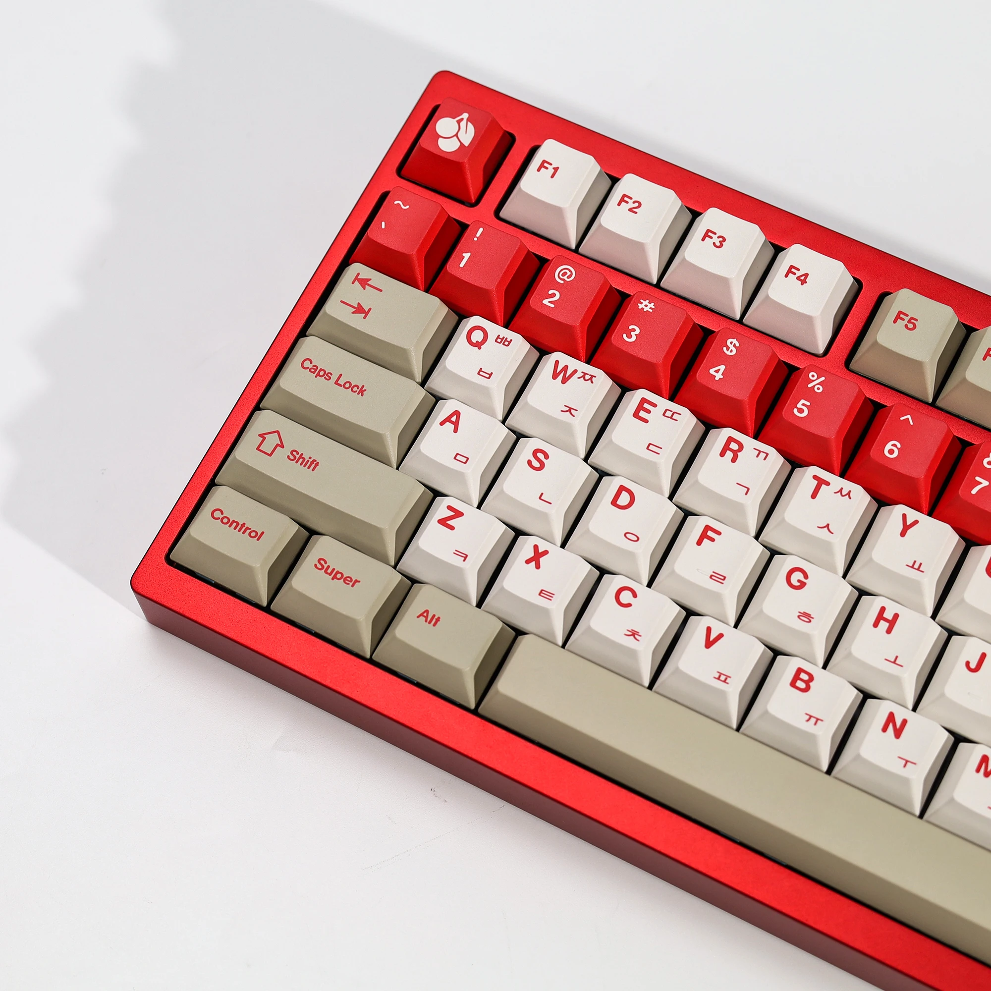 KBDiy Koreanische Tastenkappen Retro GMK Red Alert Cherry Profile PBT Ailce Tastenkappen Maßgefertigt für 60% Gaming Mechanische Tastatur KIT Tastenkappen – Detail 11