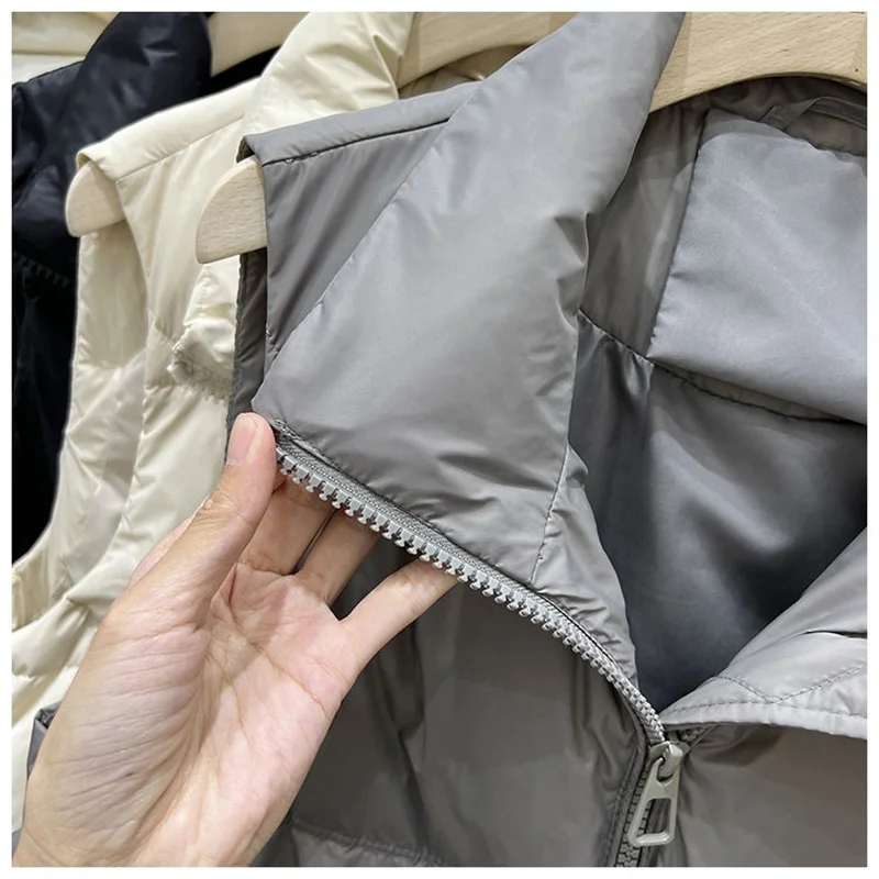 Short Down Cotton Vest Women 2026 Spring Autumn Winter New Loose Fitting Outer Jacket Female Warm Vest Camisole Jacket Cardigan