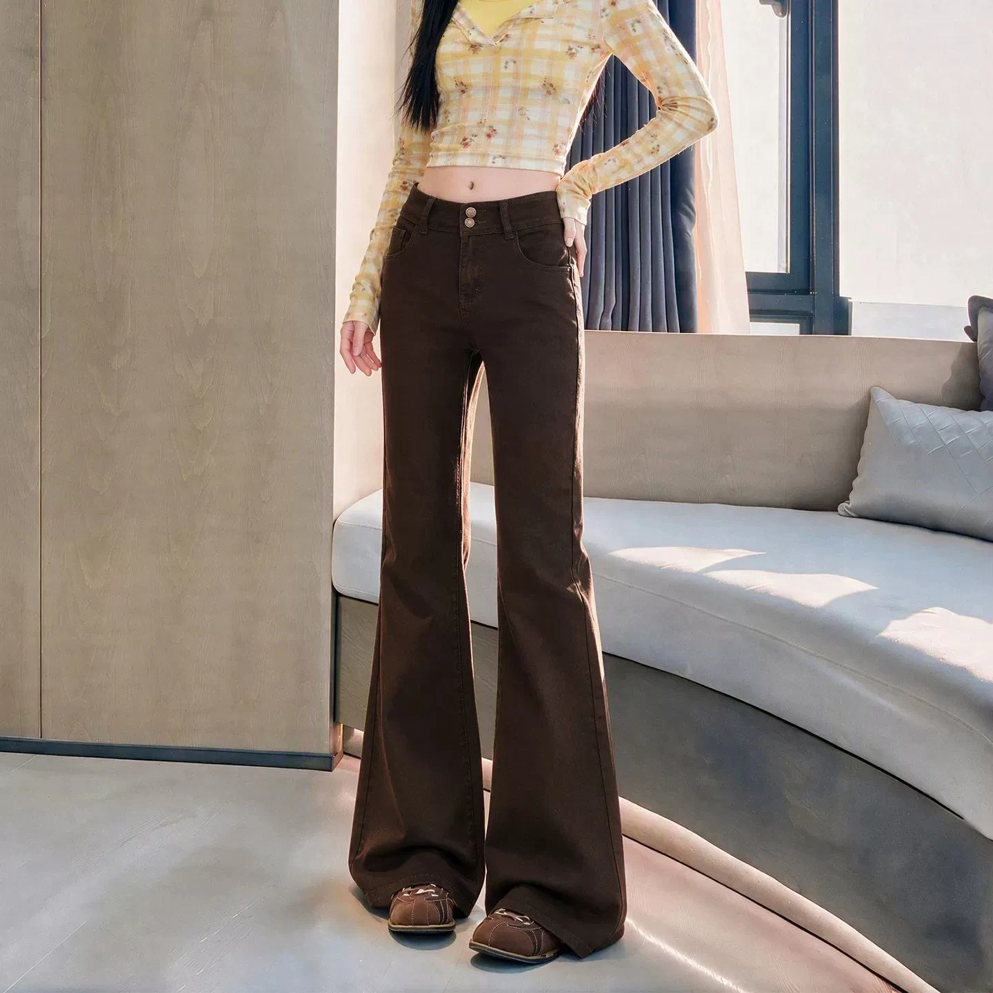Brown Denim High Waist Zipper Style Women's Slim Fit Casual Bell Bottom Jeans Fashionable Versatile Autumn 2026 New Arrival