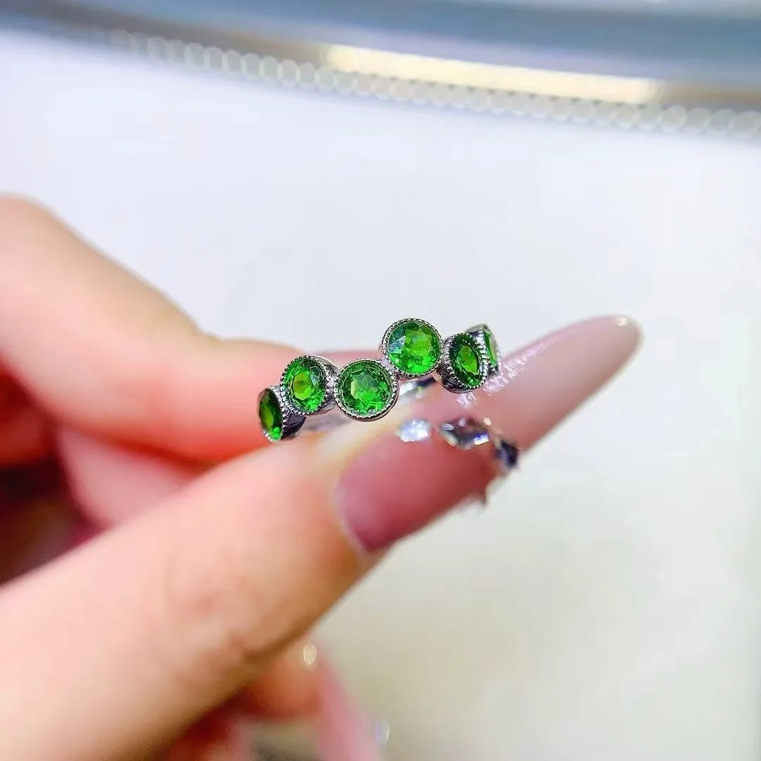 KJJEAXCMY High End Women's Ring Natural Diopside S925 Silver with Electroplating Boasting High Clarity Full Brilliance Gift