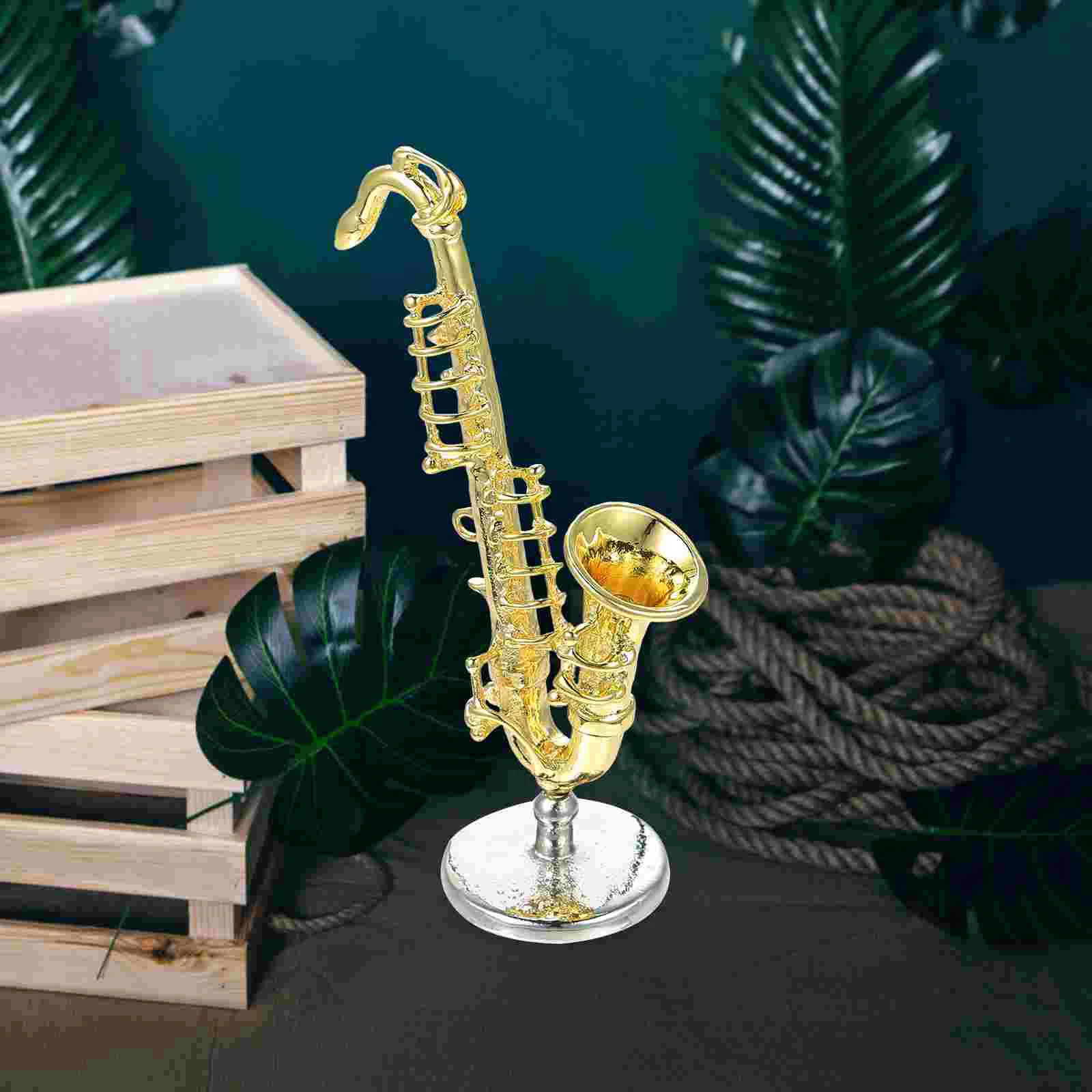 Modèle de saxophone musical pour enfant, décor de maison, décoration de simulation, alliage domestique