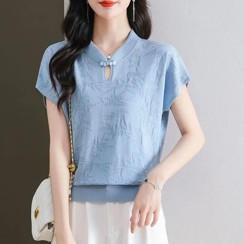 Nowa damska koszulka na lato 2025, jedwabna, z krótkim rękawem, stójką, cienka, z dzianiny lycry, luźny krój, standardowa długość.